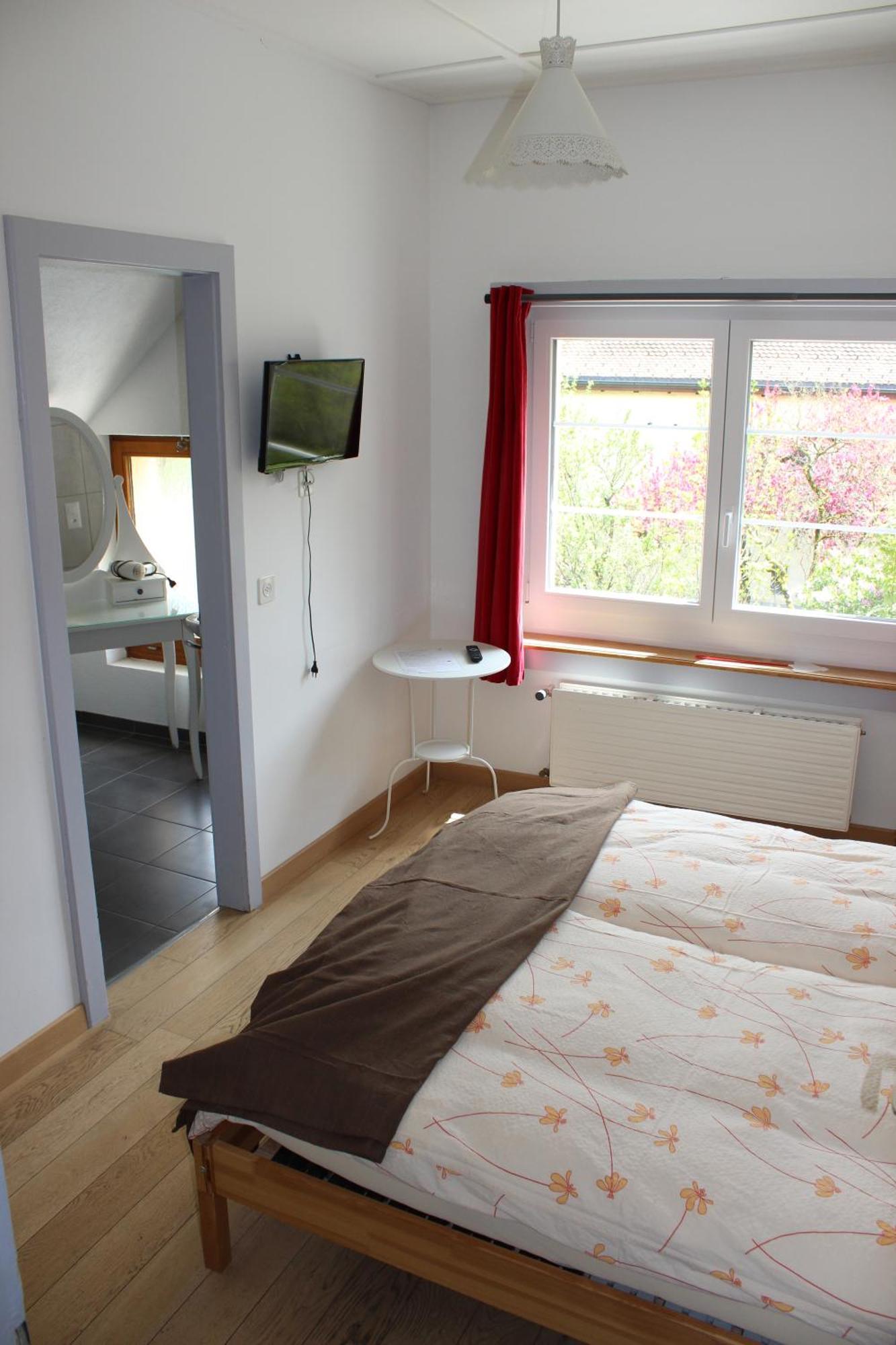A Cote Bed & Breakfast Motiers ภายนอก รูปภาพ